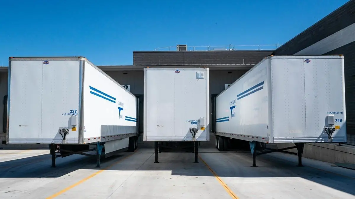 fiis-de-logistica-se-destacam-mesmo-com-juros-altos-e-vacancia-em-baixa