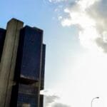 mercado-encerra-ciclo-de-alta-da-selic-e-atualiza-previsoes-economicas