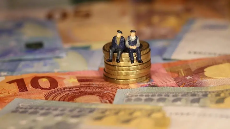 quanto-voce-precisa-investir-para-se-aposentar-com-renda-de-r--r--ou-r--mil
