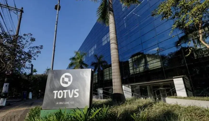 totvs-adquire-linx-da-stone-por-r--bilhoes-em-grande-expansao-no-setor-de-tecnologia-para-varejo