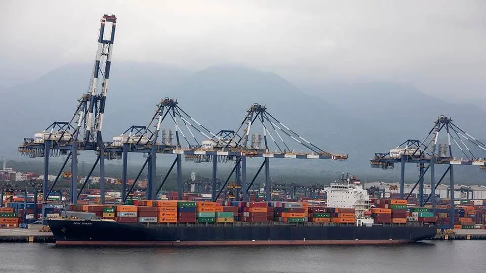 balanca-comercial-registra-menor-superavit-de-julho-em-tres-anos-devido-a-aumento-nas-importacoes-e