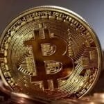 bitcoin-atinge-us--mil-e-se-aproxima-de-maxima-historica