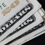dolar-pode-voltar-a-r--entenda-o-que-esta-acontecendo-com-a-moeda-e-as-possiveis-previsoes